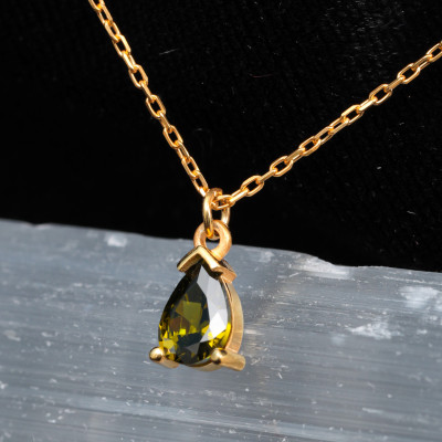 14k Gold Peridot Drop Necklace - 16th Wedding Anniversary Gift - August Birthstone Jewelry