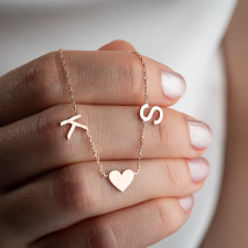 Personalized Name Necklaces: Crafting Your Story in Gold & Silver