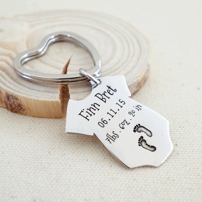 Baby Announcement Keyring • Baby Statistics Stats Keychain • New Baby Weight Time Date Keepsake • Baby Memento • New Mom Gift