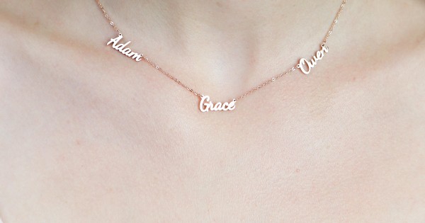 DXYAN Personalised Engraved Drop Shaped 3 Names Necklace Children Name Necklace 