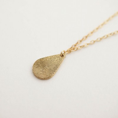 Tiny Teardrop Fingerprint Necklace - Dainty Fingerprint Pendant - Loved One's Fingerprints Jewelry - Memorial Gifts - Mother's Gift
