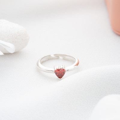 Custom Birthstone Heart Ring - Adjustable Silver or Gold Gemstone Ring - Personalized Minimalist Jewelry for Moms -