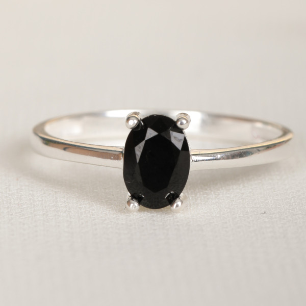 Obsidian Dainty Ring for Men and Women - Crystal Healing Minimalist Jewelry