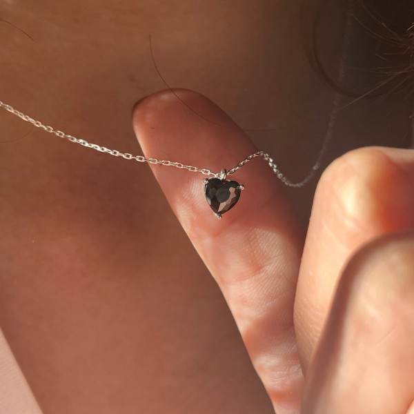 Dainty Black Onyx Heart Necklace - Trendy Layering Jewelry Gift for Best Friend, Christmas,