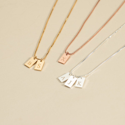 Gold Initial Tag Pendant Necklace for Mom - Personalized Family Jewelry, Custom Engraved Letter Christmas Gifts