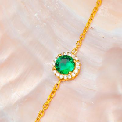 Women's Dainty Gold Emerald Birthstone Bracelet, Gift for Her and Mom, Perfect Mother's Day Jewelry