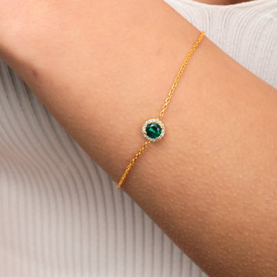 Women's Dainty Gold Emerald Birthstone Bracelet, Gift for Her and Mom, Perfect Mother's Day Jewelry