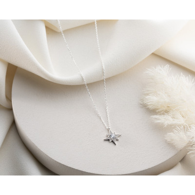 Gold Filled Minimalist North Star Pendant Necklace - Silver Celestial Jewelry - Dainty Star Charm