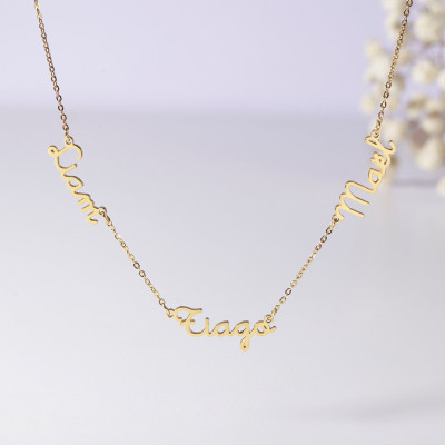 Personalized Gold Family Necklace with Three Kids' Names - Custom Engraved Jewelry for Mom - Ideal Mother's Day Gift