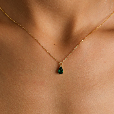 Gold Filled Beaded Emerald Choker Necklace, Tiny Green Pendant, Mother's Day Gift