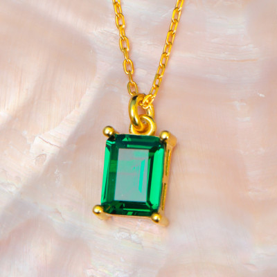 Small Green Emerald Baguette Pendant Silver Necklace - Gift for Her