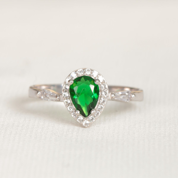 Dainty May Birthstone Green Emerald Engagement Ring for Women - Emerald Promise Ring Gift for Anniversary