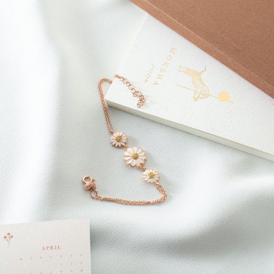 Handmade Dainty White Daisy Bracelet for Women and Kids - Silver or Rose Gold Chain - Gift for Her