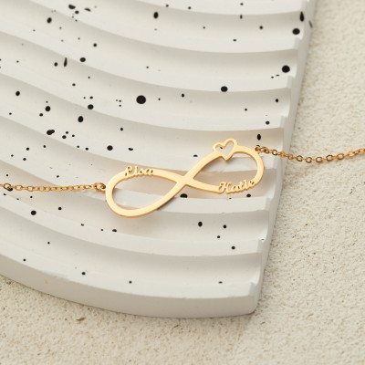 Infinity Name Necklace - Personalized Family Name Jewelry for Mum, Custom Multi-Name Gift for Mother or Grandma, Unique Christmas Present