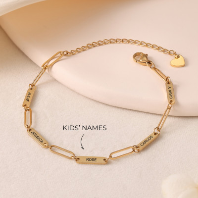 Personalized Gold Paperclip Chain Bracelet for Women with Engraved Names - Perfect Gift for Mom, Wife, or Grandmother in the