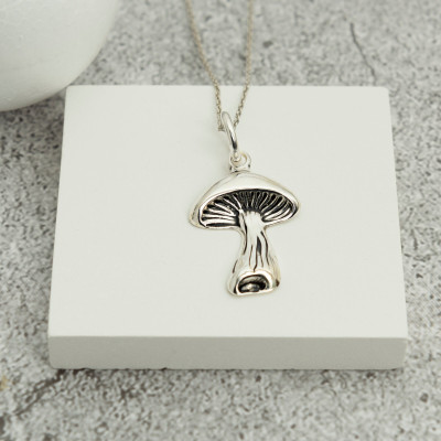 Personalized Silver Mushroom Necklace - Mushroom Lover Charm Pendant, Mother's Day Gift, Vegetarian Gift