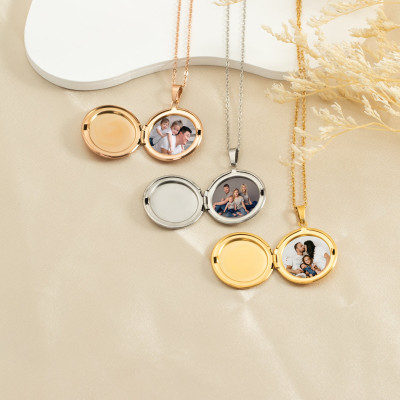 Personalized Family Photo Locket Necklace, Custom Birth Flower Bouquet Memorial Jewelry, Christmas Gift for Mum or Grandma