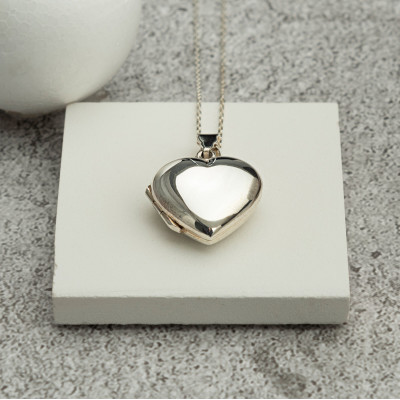 Personalized Silver Heart Locket Necklace with Photos for Girls - Gift for Her or Him - Available in Silver, Gold, Rose Gold