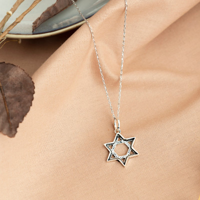 Personalized Silver Star of David Necklace, Custom Magen Charm, Men's Women's Jewish Jewelry Gift