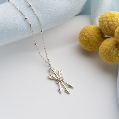 Silver Arrow Pendant Necklace for Women - Elegant Ball Chain Jewelry Gift