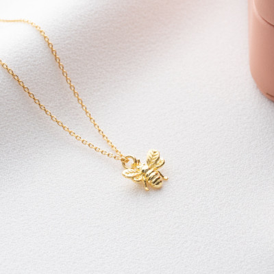 Gold Honey Bee Pendant Necklace for Women, Minimalist Gold-Filled Necklace, Silver Bee Charm Jewelry