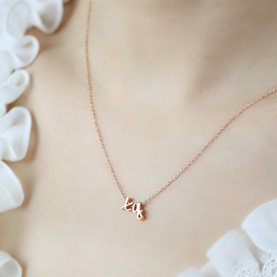 Minimalist Tiny Letter Necklace, Dainty Alphabet Necklace, Personalised Initial Necklace, Gift for Family