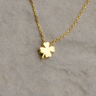 Minimalist Sycamore Leaf Necklace for Women - Tiny Leaf Jewelry Gift