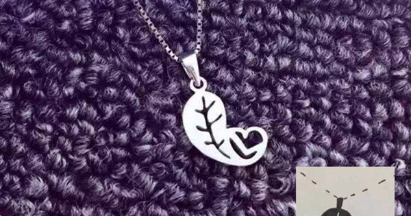 Personalized Leaf Necklace Custom Logo Leaves Silver Pendant - Custom Logo Pendant Necklace Personalized Leaf Necklace Custom Logo Leaves Silver Pendant - Custom Logo Pendant Necklace