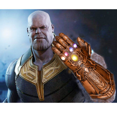 Thanos Infinity Gauntlet Glove with Lights & Avengers Endgame Mask