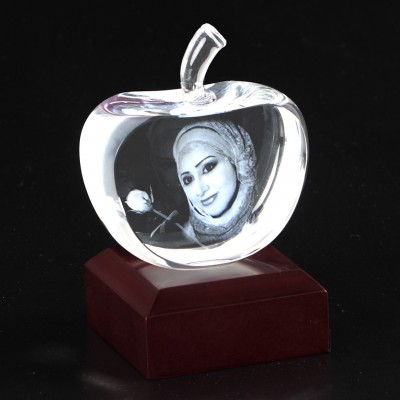 Apple Shape Crystal With 2D/3D Engraving Inside - Custom Jewellery By All Uniqueness