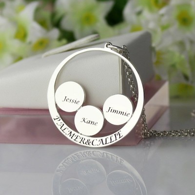 Family Name Pendant For Mom Silver - Custom Jewellery By All Uniqueness