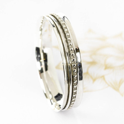 Maharani Silver Spinning Ring - Custom Jewellery By All Uniqueness