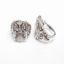 Your Family's Tale, Hand-Crafted: The Signet Ring Story