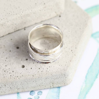 Silver Hammered Effect Spinning Ring - Custom Jewellery By All Uniqueness