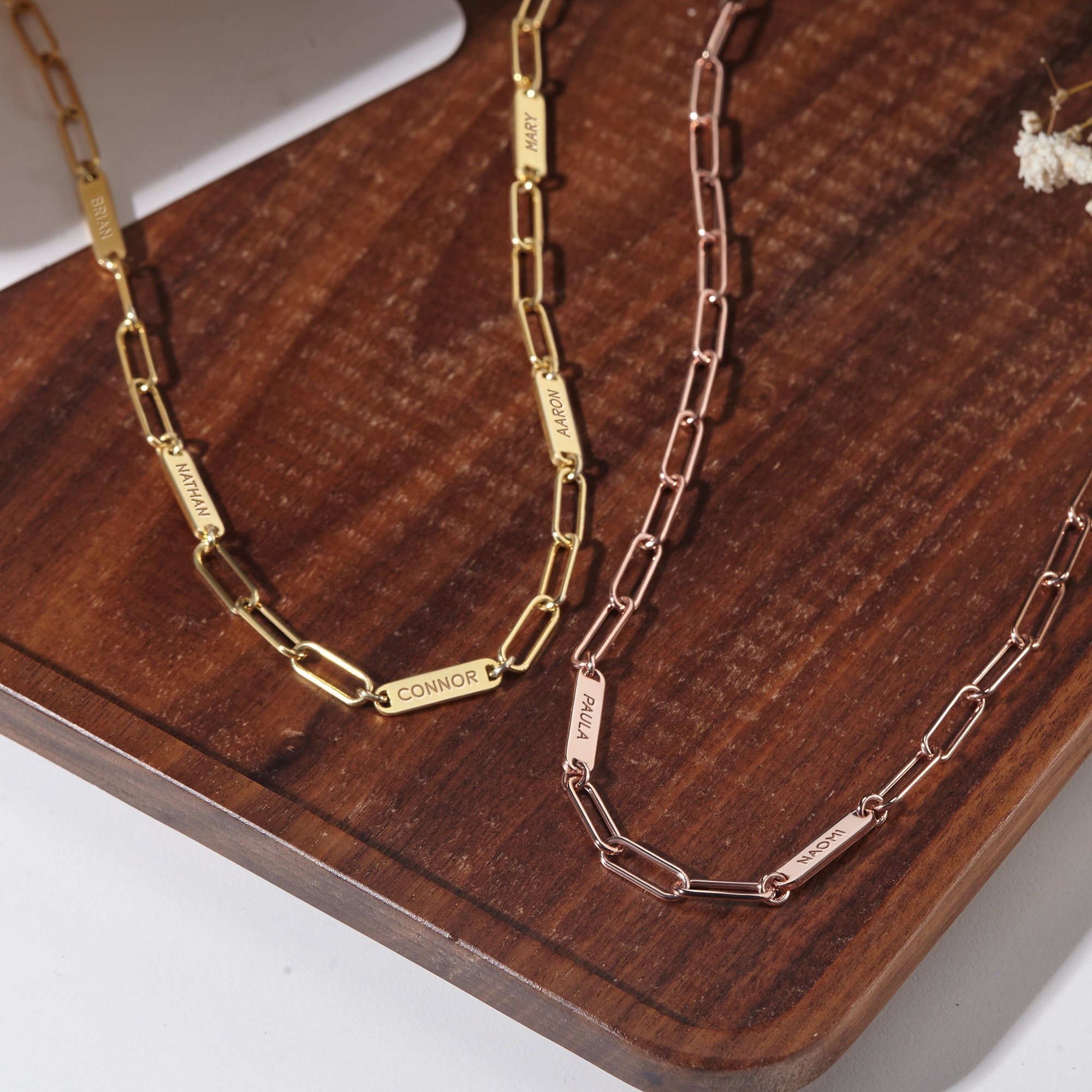 Personalized Family Name Necklace with Kids Names &ndash; Elegant Gold, Silver, Rose Gold Jewelry Gift for Mom or Grandmother