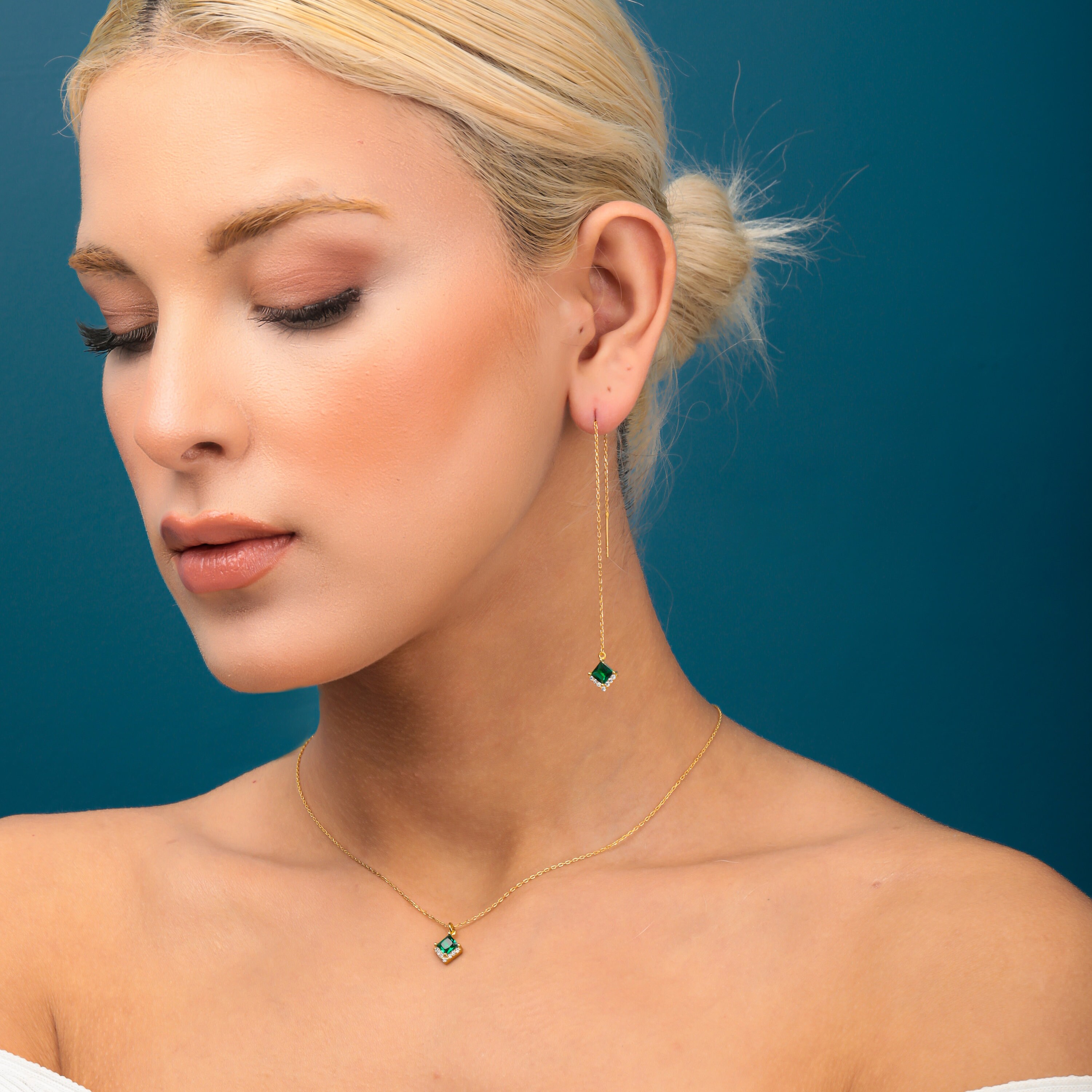 Emerald Green Geometric Jewelry Set - Necklace &amp; Earrings for May Birthdays