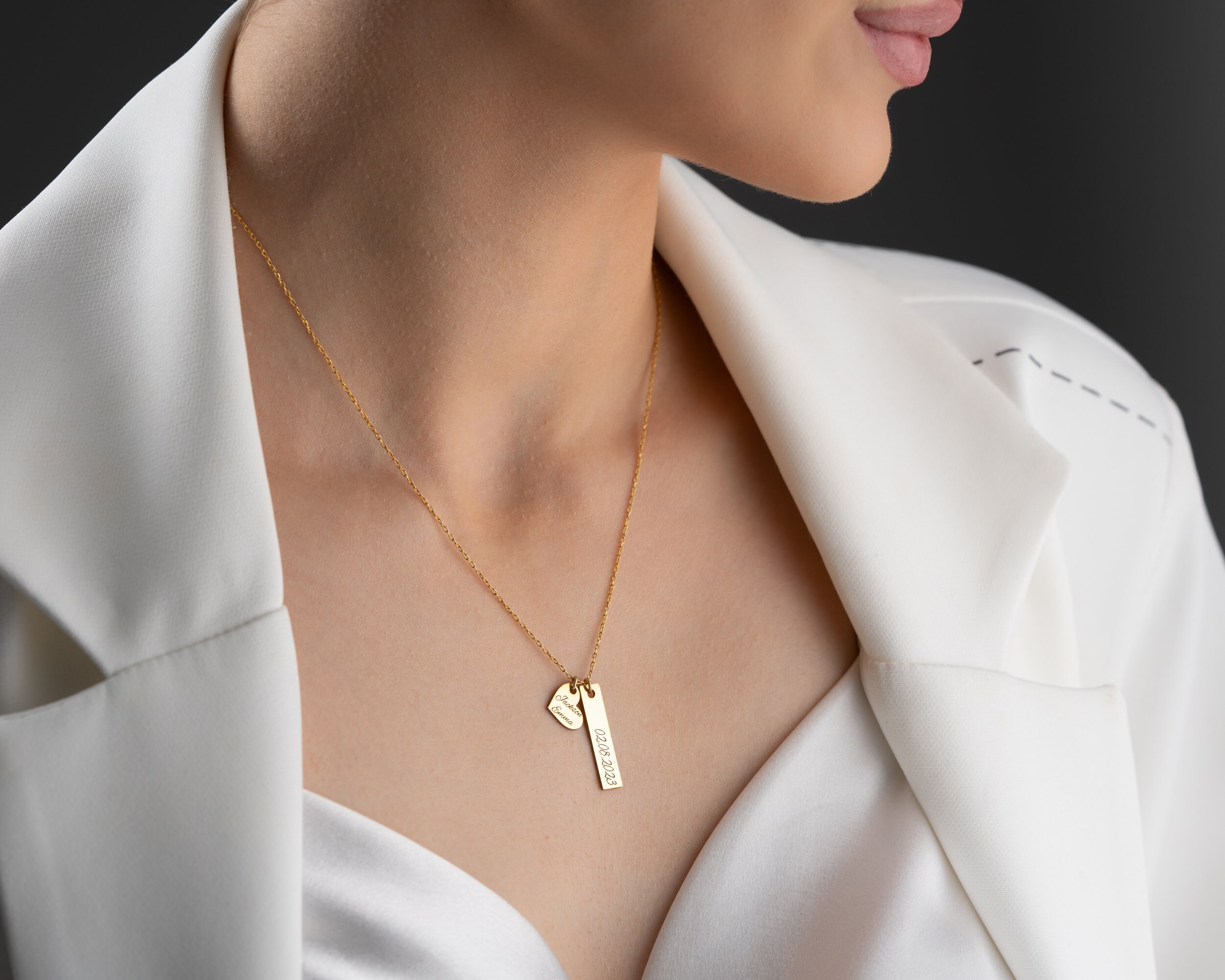 Custom Engraved Name Bar Necklace with Heart Charm - Personalized Silver or Gold Family Necklace